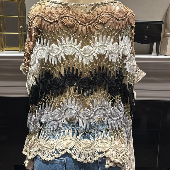 Elegant Multicolor Crochet Top size S - Picture 4 of 5